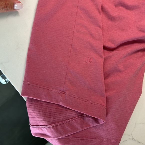 Lululemon Pink Evolution Polo size extra small - Picture 2 of 3